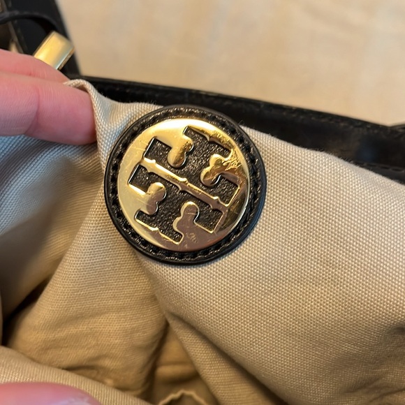 Tory Burch Crossbody (Leather/ Chains) - Picture 7 of 9